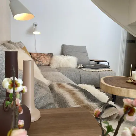 Cozy House - Luxurious House Holiday home *