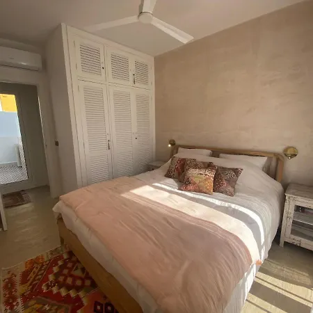 Cozy House - Luxurious House Vakantiehuis *